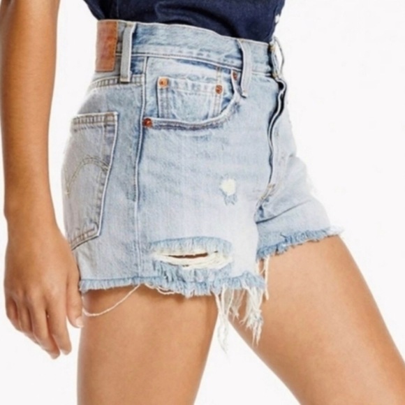 Levi’s 501’s Button Fly Waveline Denim Shorts - Picture 9 of 9